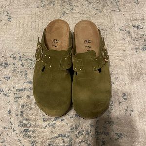 Suede Green Papillio clogs